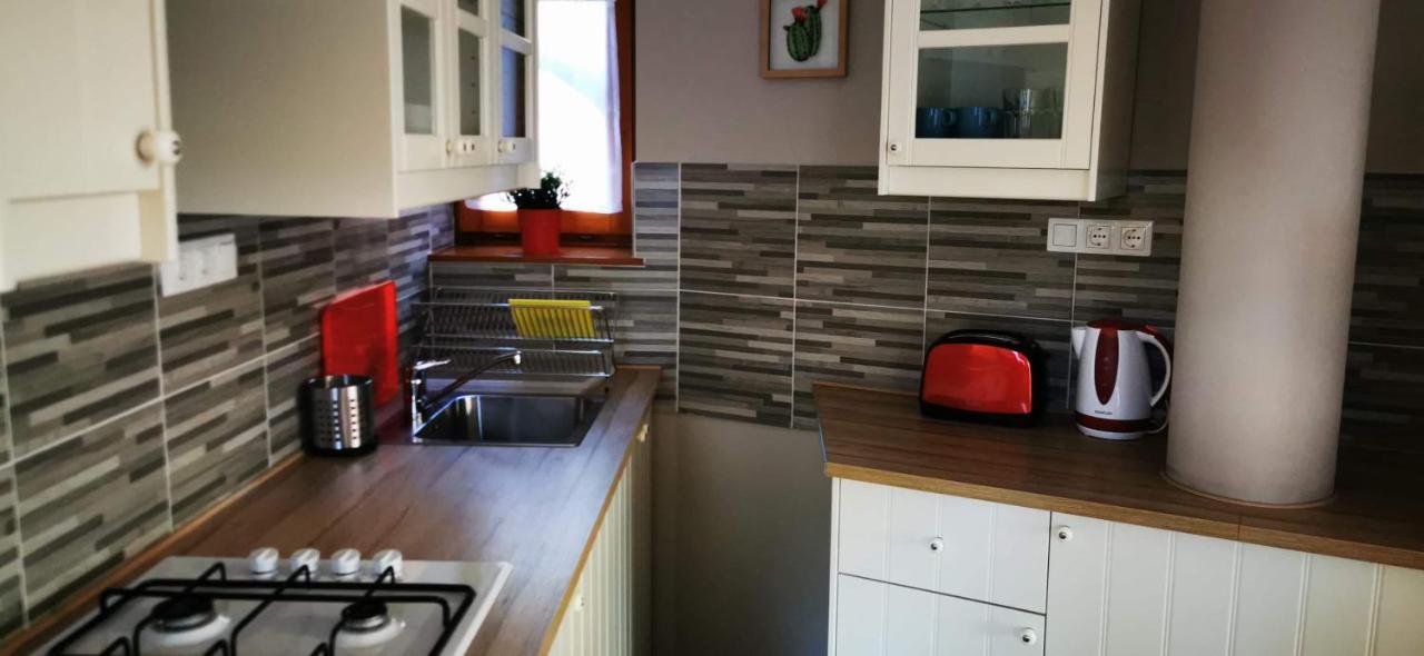 Pannonia Apartman Esztergom Luaran gambar