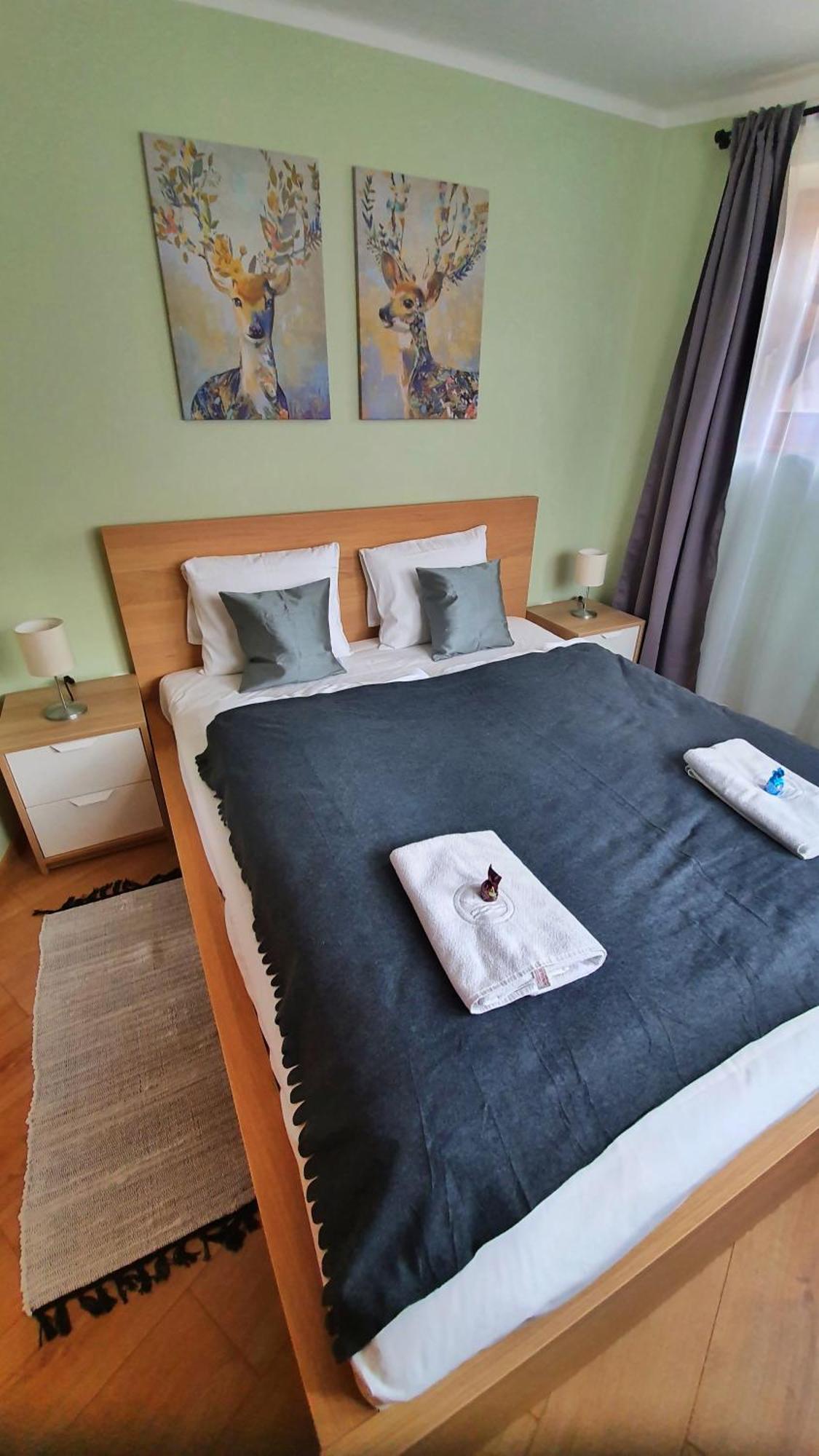 Pannonia Apartman Esztergom Bilik gambar