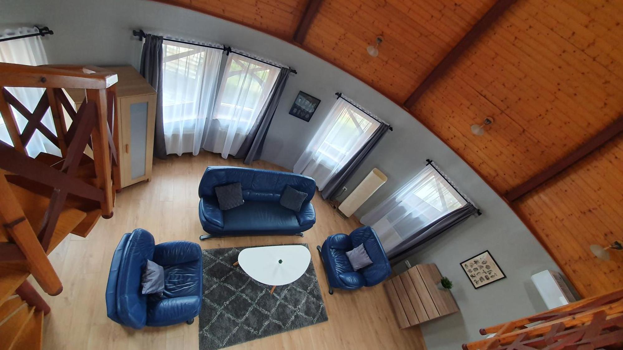 Pannonia Apartman Esztergom Bilik gambar