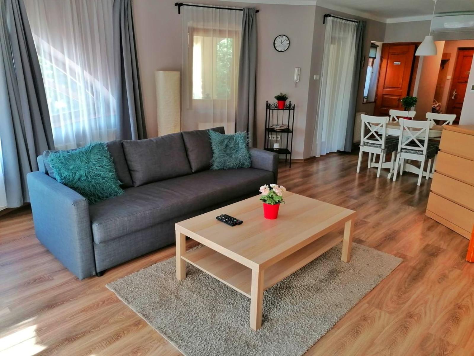 Pannonia Apartman Esztergom Luaran gambar